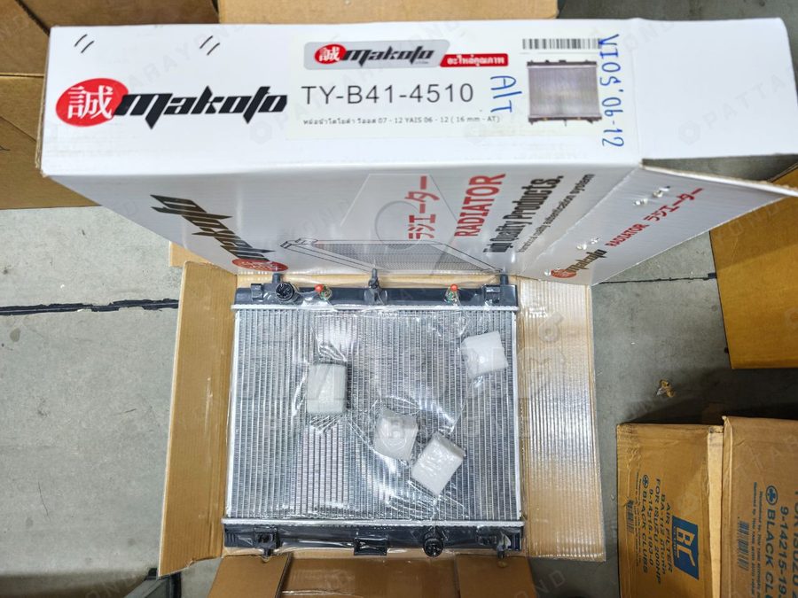 หม้อน้ำ TOYOTA VIOS'07-12,YARIS'06-12 16 มม. A/T